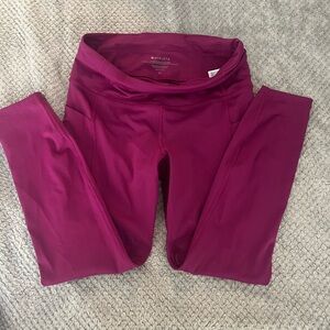 Athleta Ultimate Stash 7/8 tights